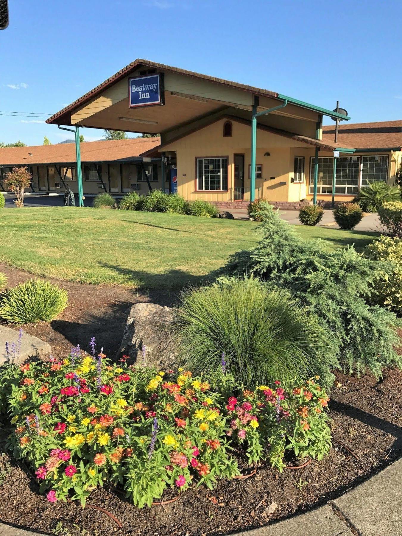 Bestway Inn Grants Pass Extérieur photo